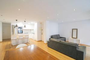 REFORMADO: TRES HABITACIONES, DOS BAÑOS, ASCENSOR EN RUZAFA photo 0