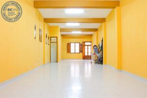 Impecable Local Comercial en Requena photo 0