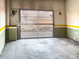 Amplia plaza de garaje en Venta con puerta automática photo 0