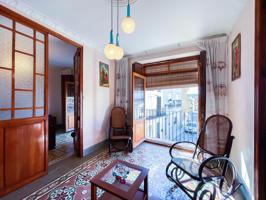 Te presentamos una encantadora casa de pueblo en Venta en Caudete de las Fuentes photo 0