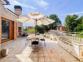 Descubre un refugio de elegancia y serenidad en el corazón de Chera photo 0