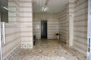 Local Comercial en Alquiler en Xirivella photo 0