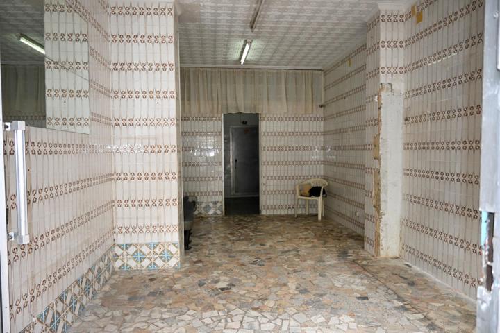 Local Comercial en Alquiler en Xirivella photo 0