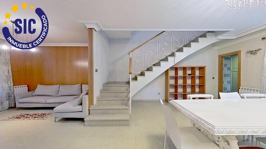 Casa De Pueblo En venta en Centro, Chiva photo 0