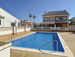 Unifamiliar En venta en Les Palmeres, Sueca photo 0