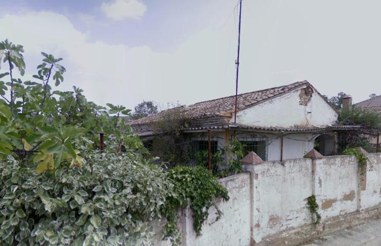 Solar urbano en venta en la población de Siete Aguas photo 0