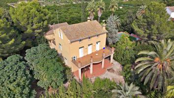 Casa De Campo En venta en Comunidad Valenciana, Carcaixent photo 0
