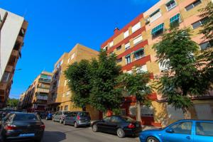 ¡Oportunidad para inversores! Piso en venta con inquilino y segura rentabilidad photo 0