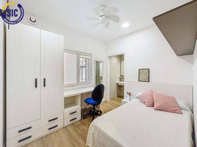 Atención inversores! Oportunidad con ingresos asegurados desde el primer día, en plena zona universitaria. photo 0