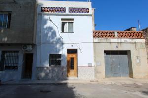 ¡Oportunidad única! Casa de pueblo lista para entrar a vivir photo 0