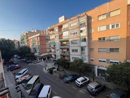 ESTUDIANTES TEMPORADA 2025-2026!!! Ideal para estudiantes de la UPV. Aire acondic. Ascensor. Balcón photo 0