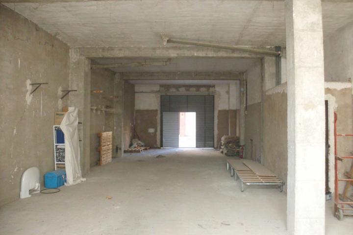 Local comercial en C- Jaume I - Ontinyent photo 0