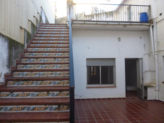 Casa en Avda. Valencia - Ontinyent photo 0