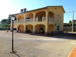 Chalet en Agullent photo 0