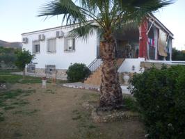 Chalet zona urbanizable en Ontinyent photo 0