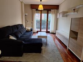 SE ALQUILA PISO CON JARDIN Y PLAZA DE GARAJE EN GUEÑES photo 0