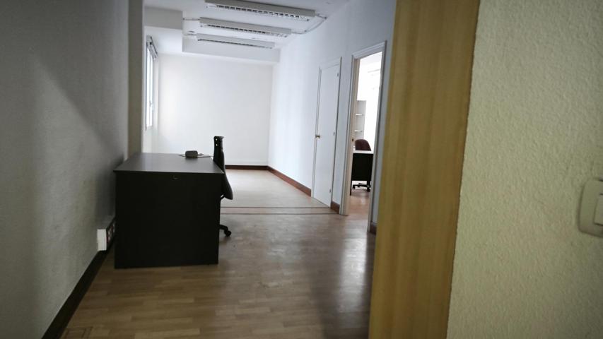 SE VENDE OFICINA EN PLENO CENTRO DE BILBAO - ALBIA photo 0