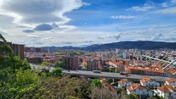 Vivienda con vistas en Ciudad Jardín photo 0