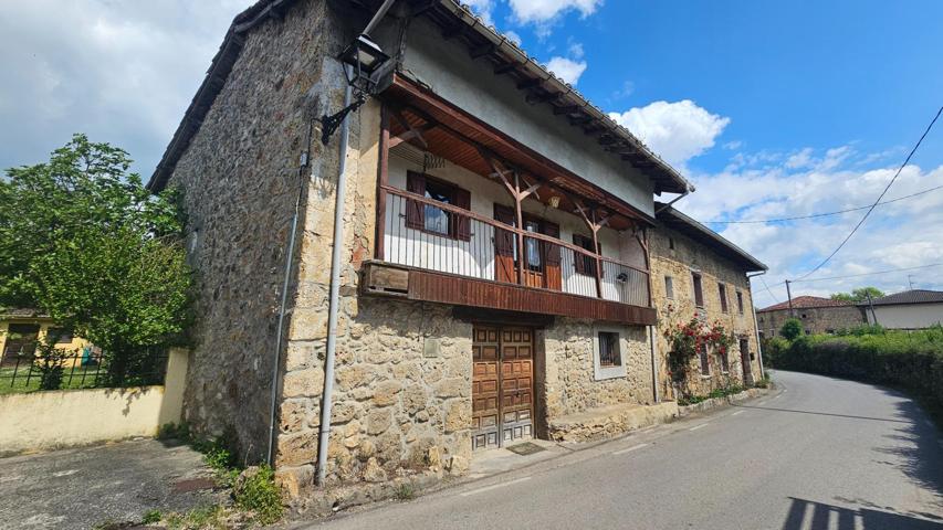 CASA DE PIEDRA EN VALLEJO photo 0