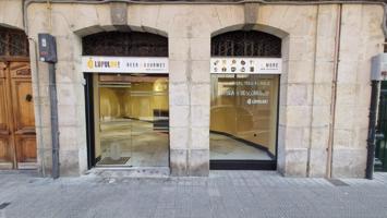 🏢 ¡Se alquila espectacular local comercial recién reformado en pleno centro de Bilbao! photo 0