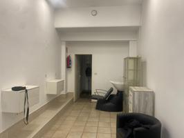Local comercial en alquiler photo 0