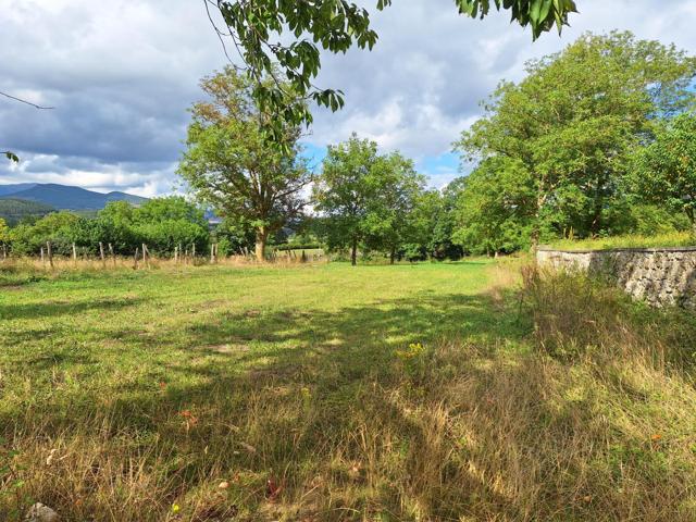 Terreno con parte rústica y parte urbana photo 0