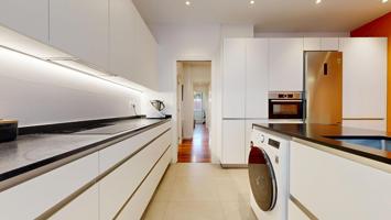 Piso reformado junto a la estación photo 0