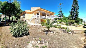 🏡 FANTÁSTICO CHALET INDEPENDIENTE EN LOS BALCONES – TORREVIEJA photo 0