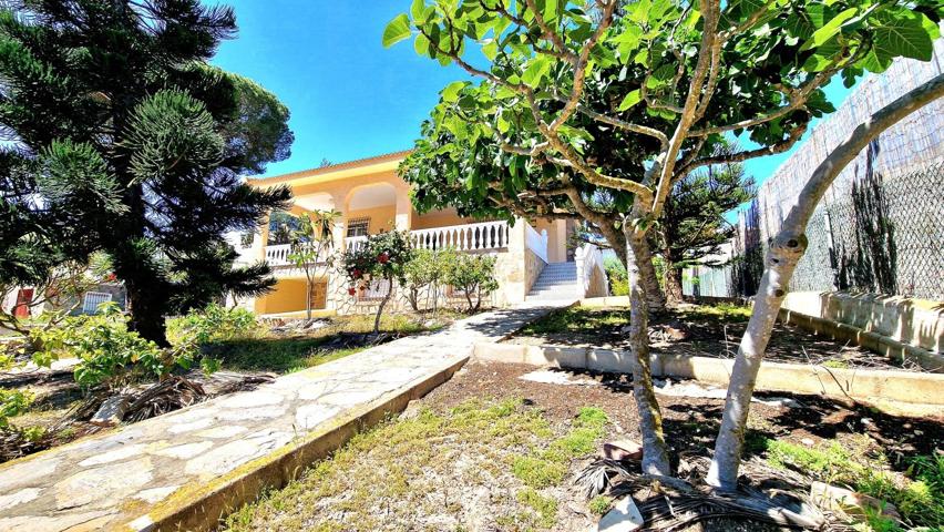 🏡 FANTÁSTICO CHALET INDEPENDIENTE EN LOS BALCONES – TORREVIEJA photo 0