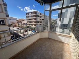 PISO EN PLENO CENTRO DE TORREVIEJA photo 0