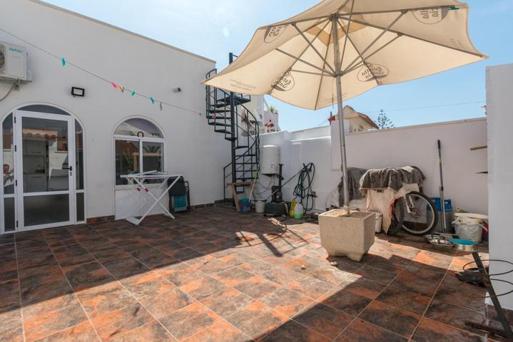 Casa en Venta en Torrevieja - La Siesta, El Salado, Torreta photo 0