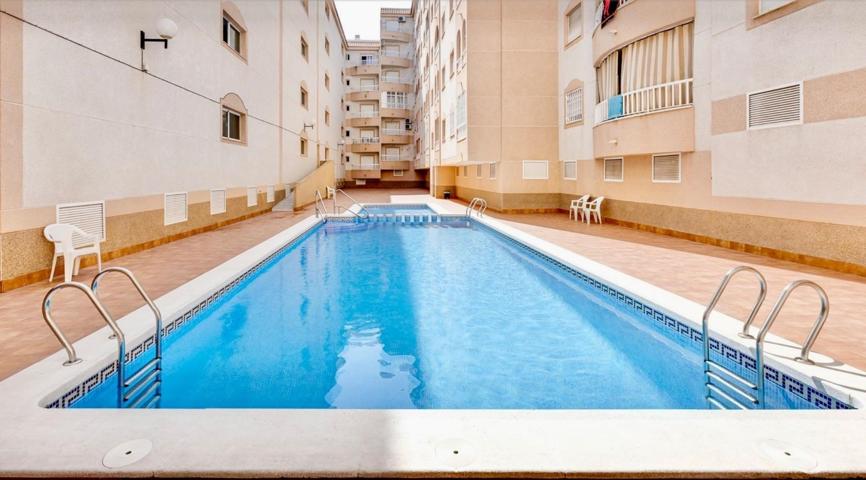 Apartamento 2 dormitorios con piscina en el Centro photo 0