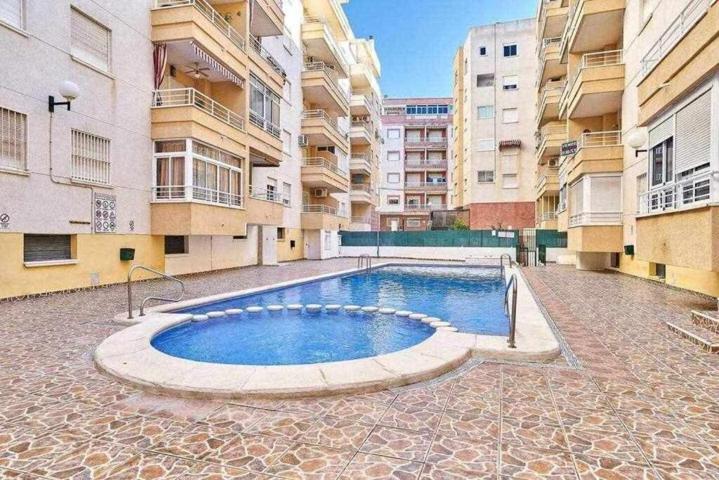 Centrico orientacion sur y piscina photo 0