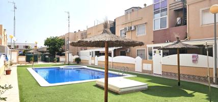 Bungalow en Planta Alta en Santiago de la Ribera photo 0