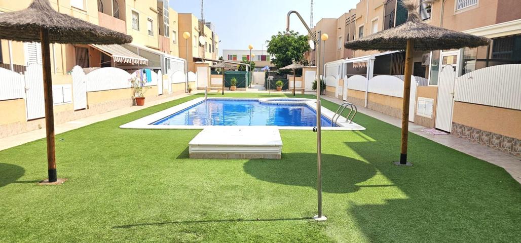 Bungalow en Planta Alta en Santiago de la Ribera photo 0