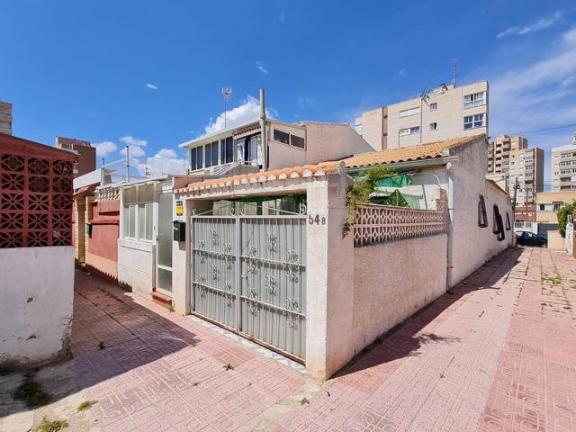 Adosado en Esquina con Orientación Sur en Nueva Torrevieja photo 0