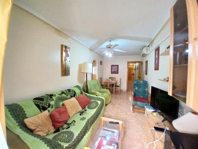 Apartamento de 3 dormitorios a la venta photo 0