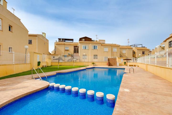 Bungalow planta alta en Aguas Nuevas photo 0