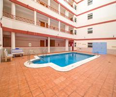Gran oportunidad en Torrevieja – Apartamento de 2 dormitorios con piscina comunitaria a un paso del parque y la playa photo 0