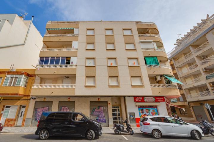 APARTAMENTO DE 2 DORMITORIOS A 200M DE LA PLAYA DEL CURA EN TORREVIEJA photo 0