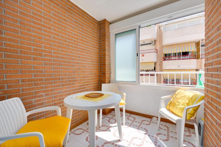 Apartamento a 2 calles de la Playa del Cura photo 0