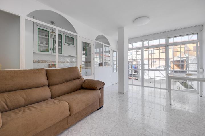 Encantador Bungalow en Planta Baja en Los Náufragos photo 0