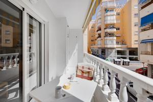 Apartamento de dos dormitorios en Playa del Cura photo 0