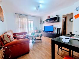 ¡Tu hogar ideal en el corazón de Torrevieja! 🌊🏡 photo 0