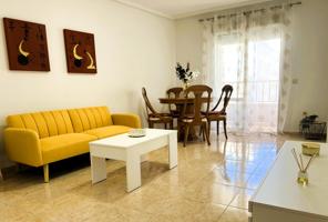 Apartamento con piscina a la venta en Torrevieja photo 0