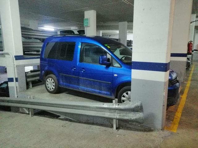 Parking En alquiler en Centre Històric, Lleida photo 0