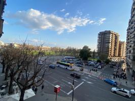 Piso En venta en Avd. Catalunya, Lleida photo 0