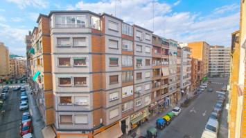 CÉNTRICO, 2 dormitorios, 1 baño, ascensor photo 0