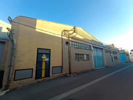 Nave Industrial en Cuarte de Huerva, Zaragoza: Espacio diáfano y bien ubicado photo 0