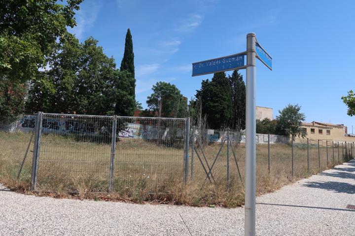 Parcela en venta en C- Valdés Guzmán, Zaragoza photo 0